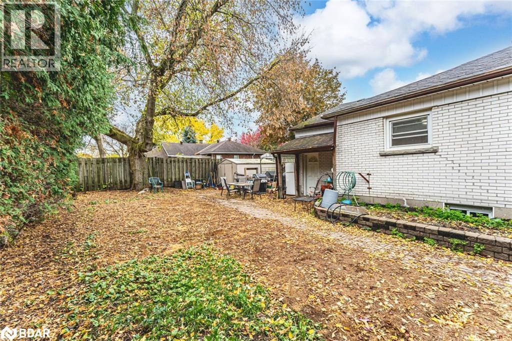 34/36 Centre Street, Angus, Ontario  L0M 1B0 - Photo 16 - 40792574