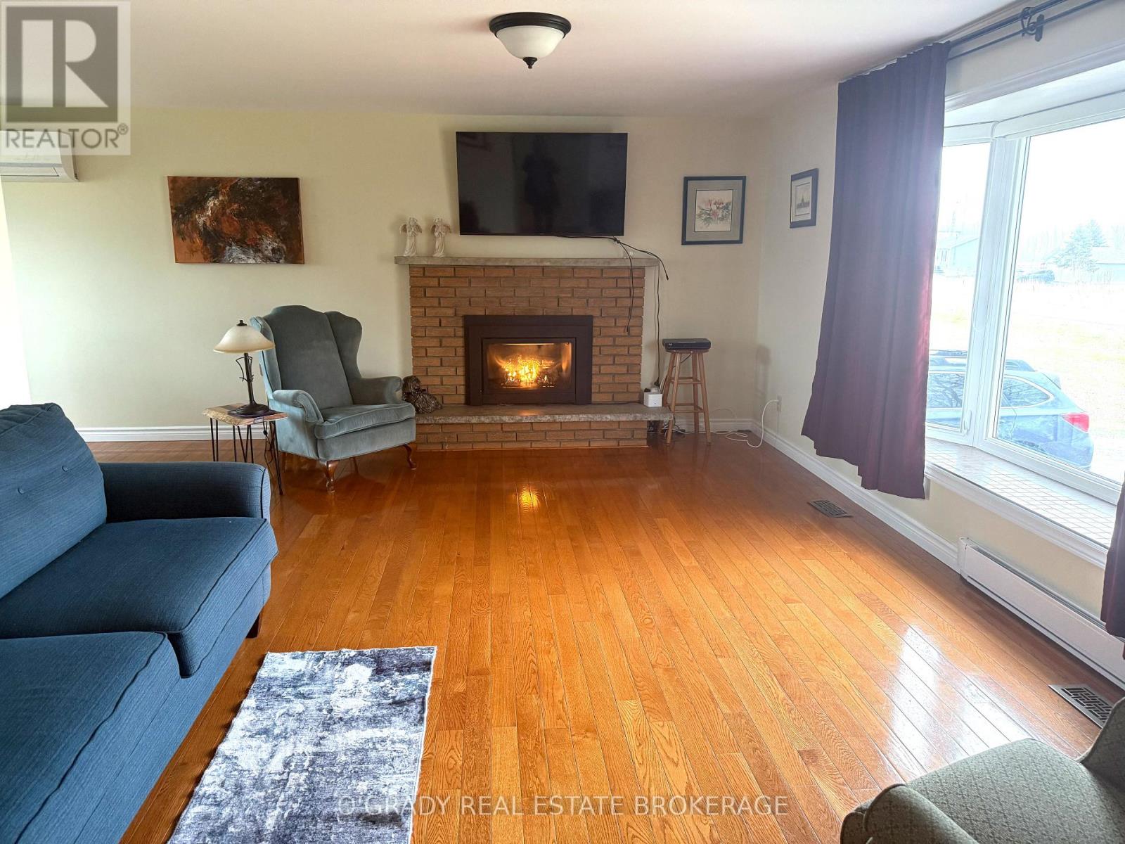 4472 Lords Mills Road, Augusta, Ontario  K0E 1T0 - Photo 10 - X12604354