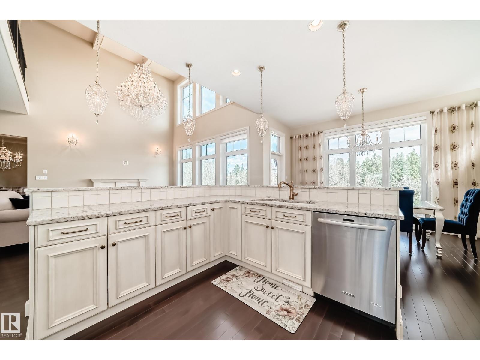 631 Howatt Dr Sw, Edmonton, Alberta  T6W 2T6 - Photo 5 - E4467491