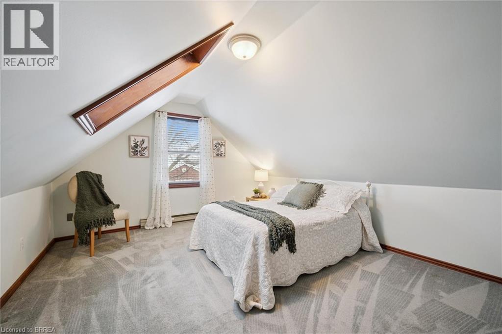 11 Hill Avenue, Brantford, Ontario  N3R 4G8 - Photo 17 - 40792028