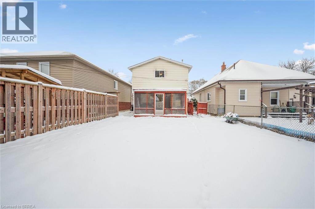 11 Hill Avenue, Brantford, Ontario  N3R 4G8 - Photo 25 - 40792028