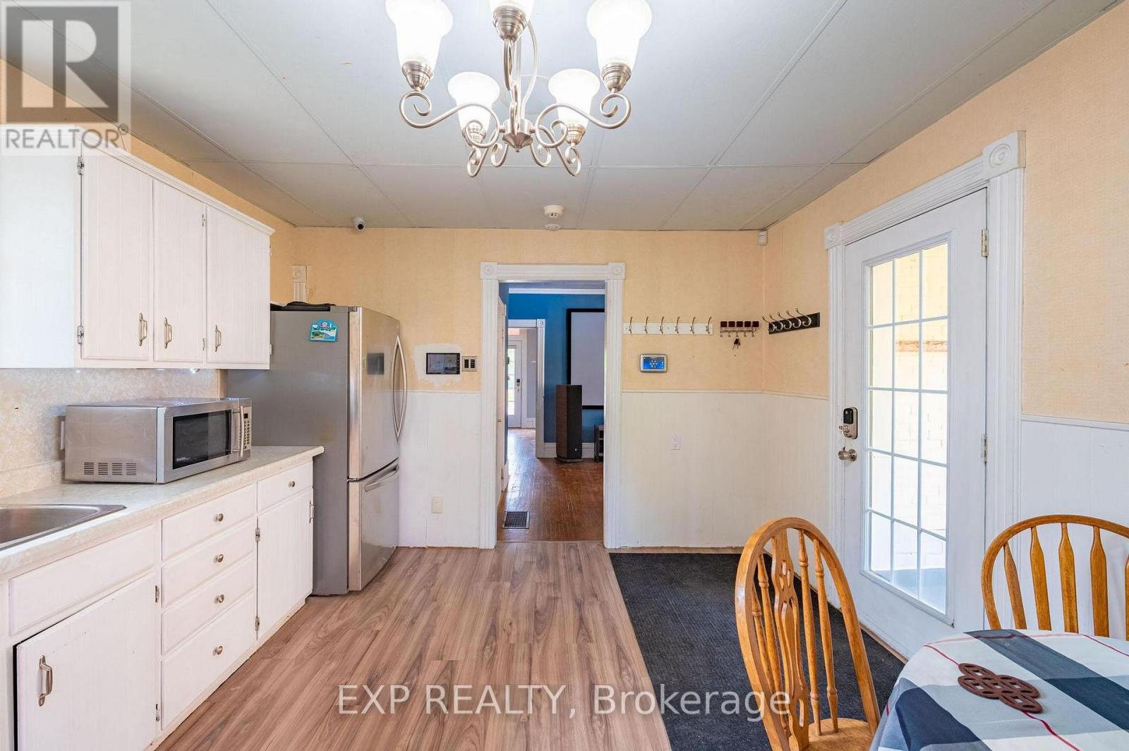 577 Bolivar Street, Peterborough, Ontario  K9J 4R9 - Photo 16 - X12482854