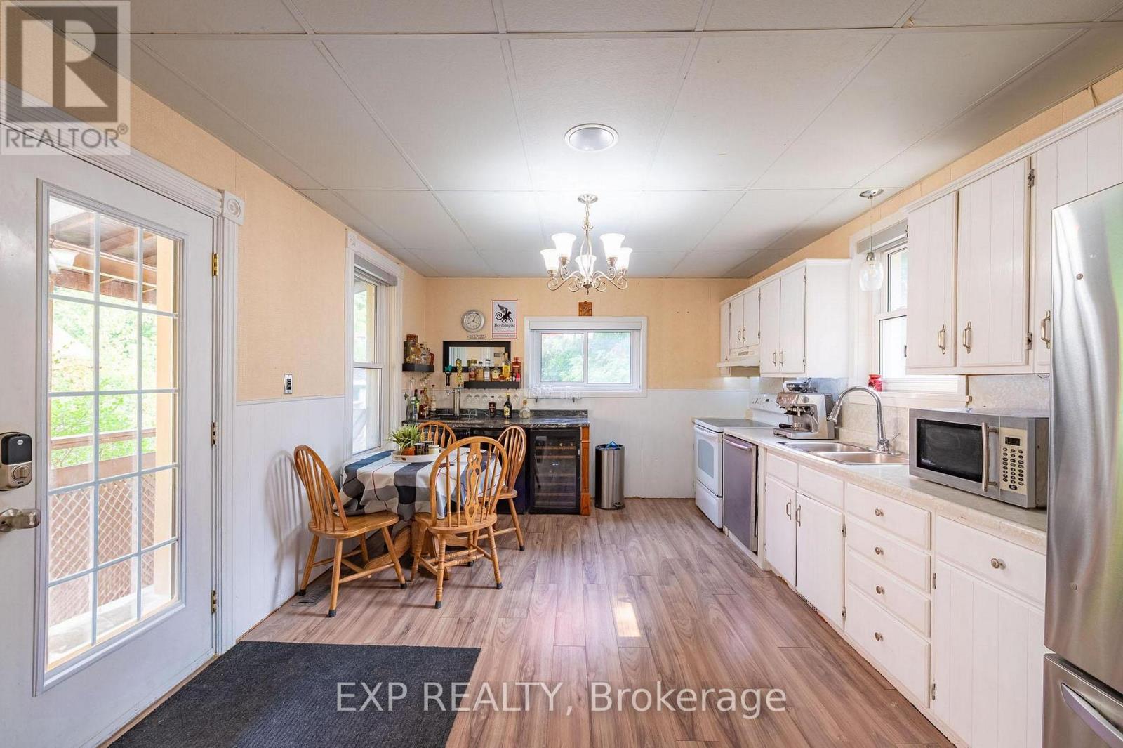 577 Bolivar Street, Peterborough, Ontario  K9J 4R9 - Photo 13 - X12482854