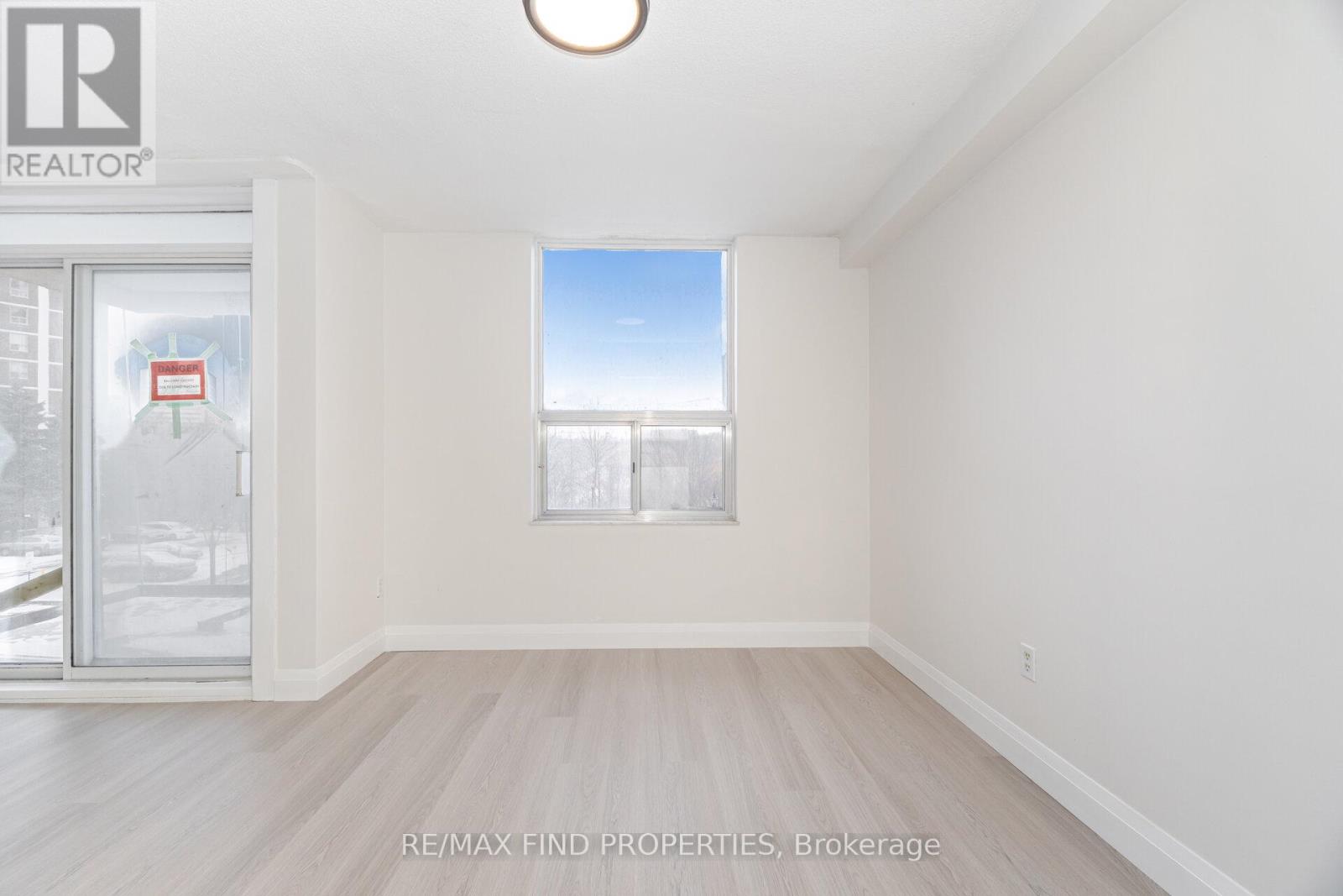 403 - 20 Edgecliffe Golfway, Toronto, Ontario  M3C 3A4 - Photo 12 - C12604318