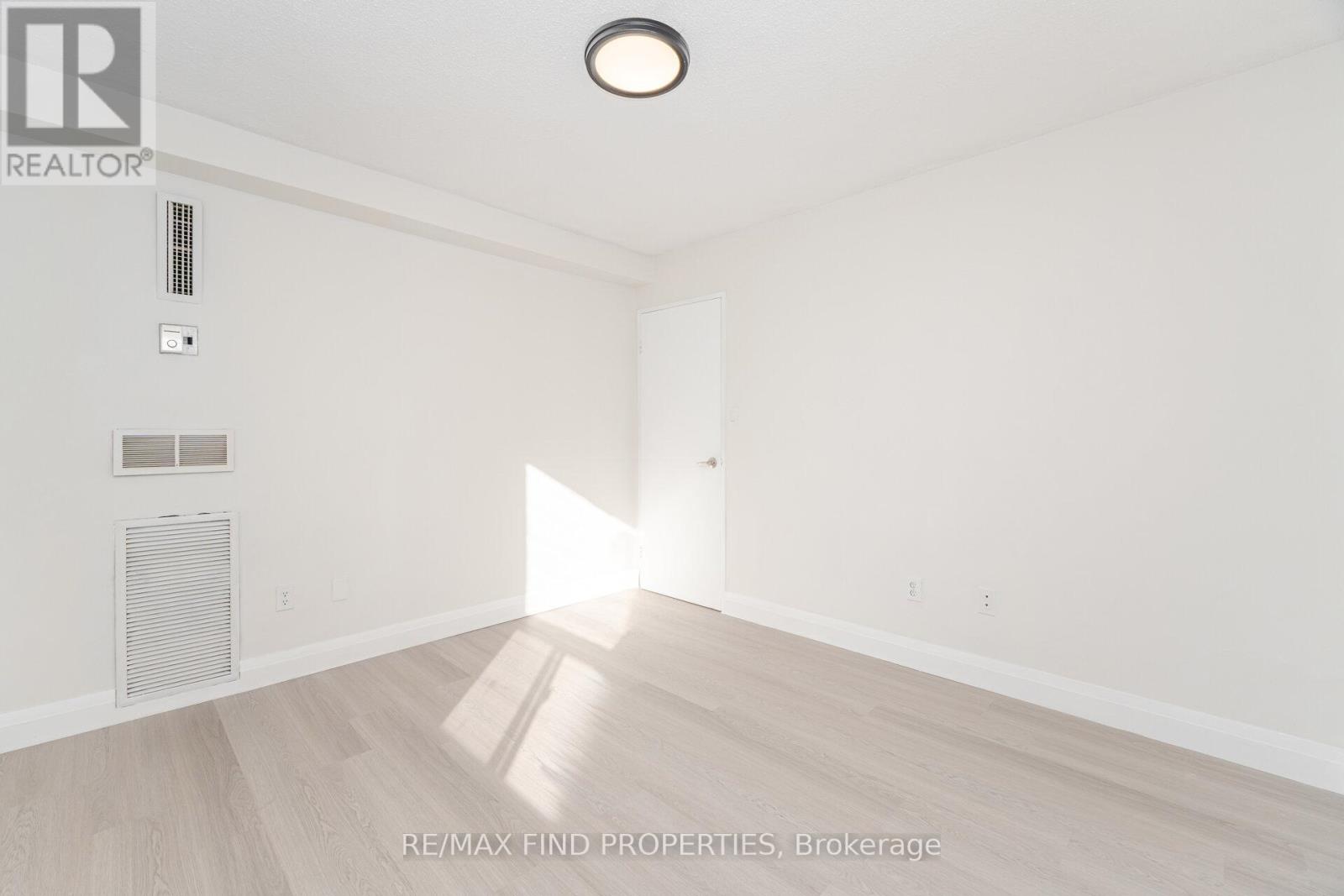 403 - 20 Edgecliffe Golfway, Toronto, Ontario  M3C 3A4 - Photo 23 - C12604318