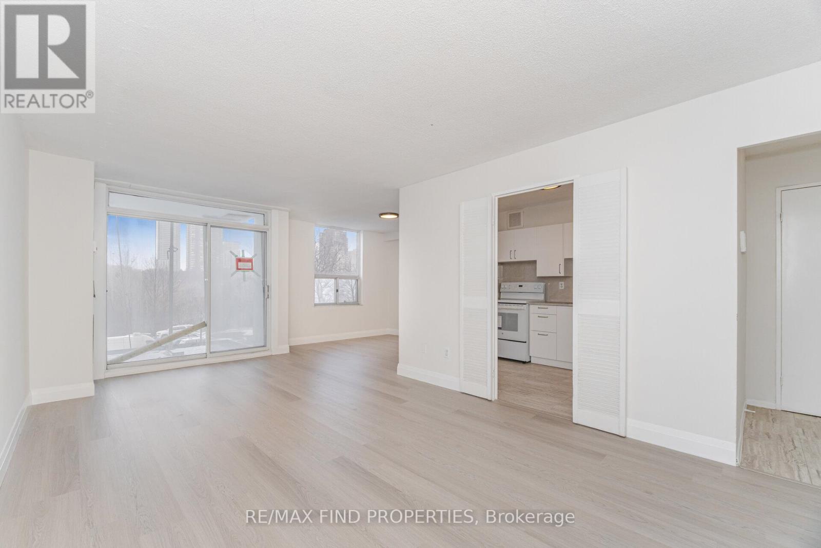 403 - 20 Edgecliffe Golfway, Toronto, Ontario  M3C 3A4 - Photo 7 - C12604318