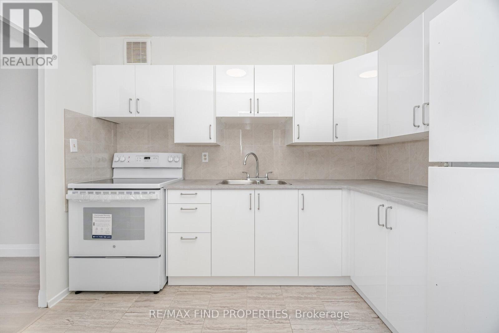 403 - 20 Edgecliffe Golfway, Toronto, Ontario  M3C 3A4 - Photo 9 - C12604318