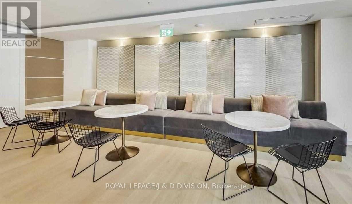 1812 - 188 Cumberland Street, Toronto, Ontario  M5R 0B6 - Photo 20 - C12604342