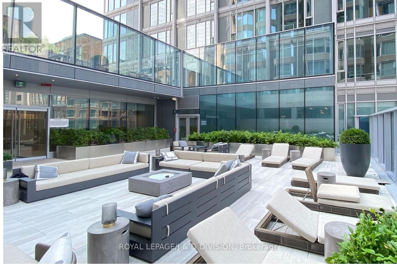 1812 - 188 Cumberland Street, Toronto, Ontario  M5R 0B6 - Photo 31 - C12604342