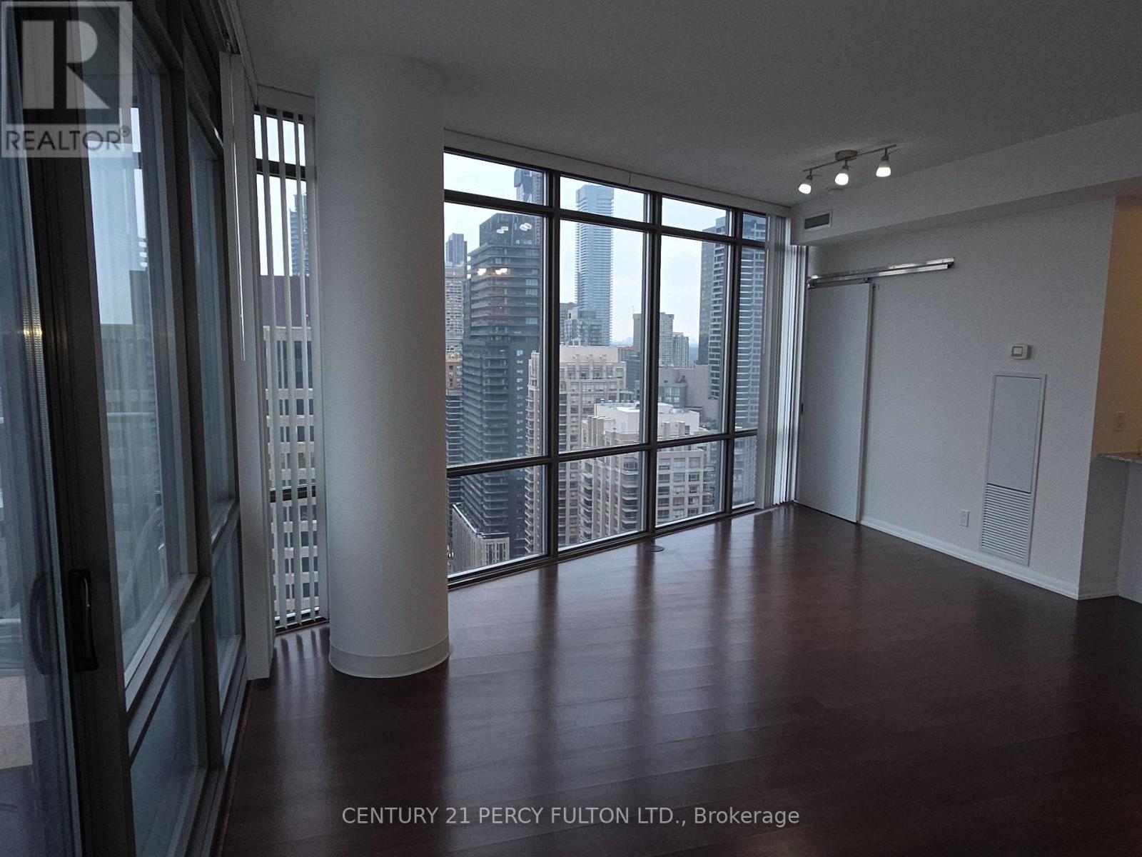 3303 - 832 Bay Street, Toronto, Ontario  M5S 1Z6 - Photo 14 - C12604344