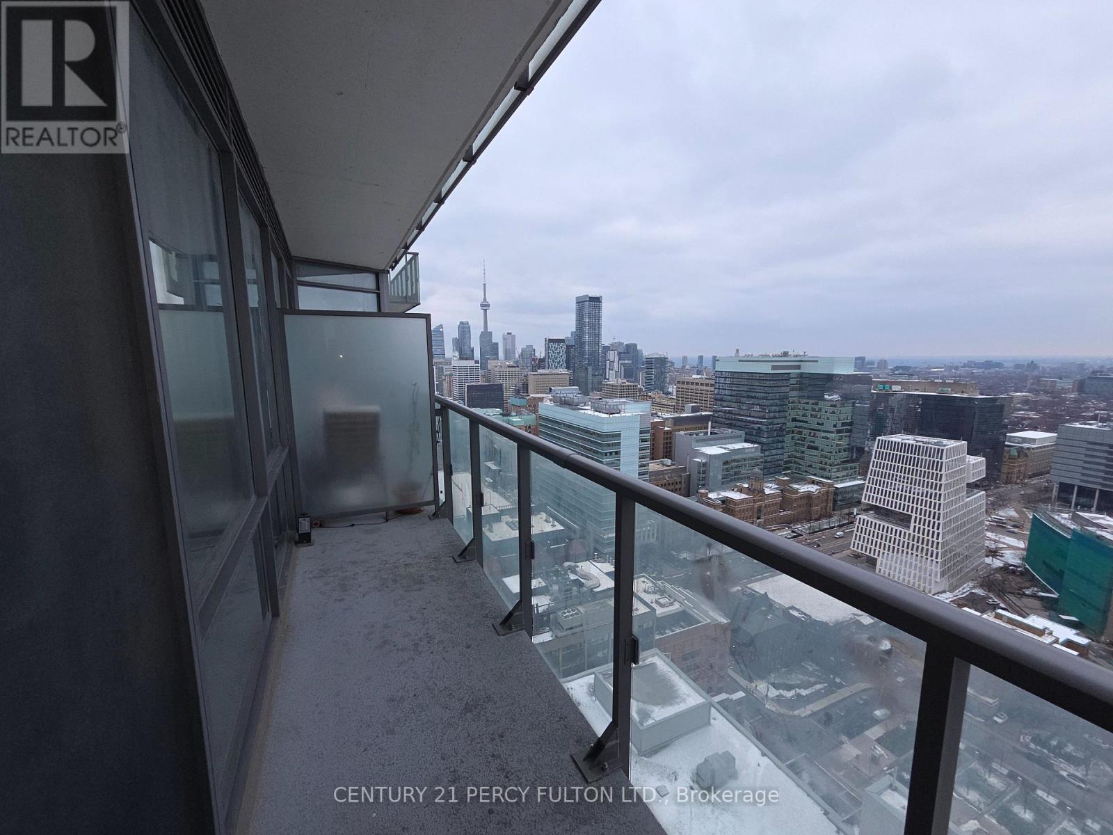 3303 - 832 Bay Street, Toronto, Ontario  M5S 1Z6 - Photo 3 - C12604344