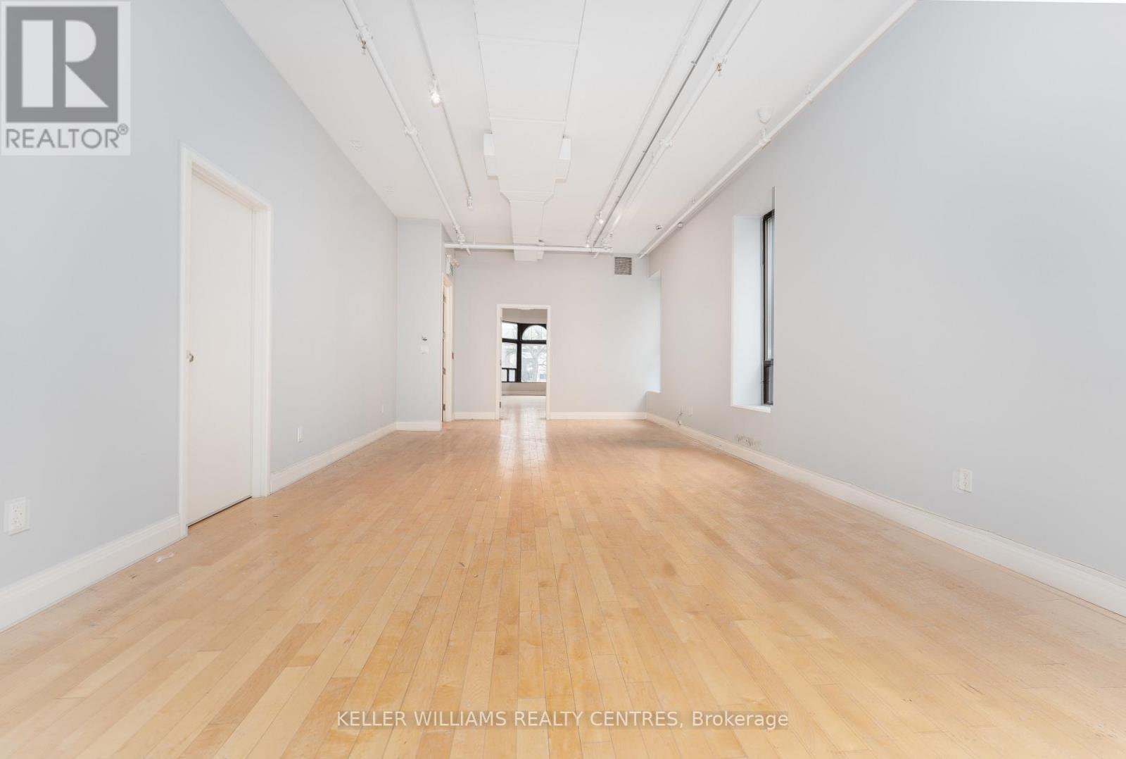 201 - 489 Queen Street W, Toronto, Ontario  M5V 2B4 - Photo 3 - C12604488