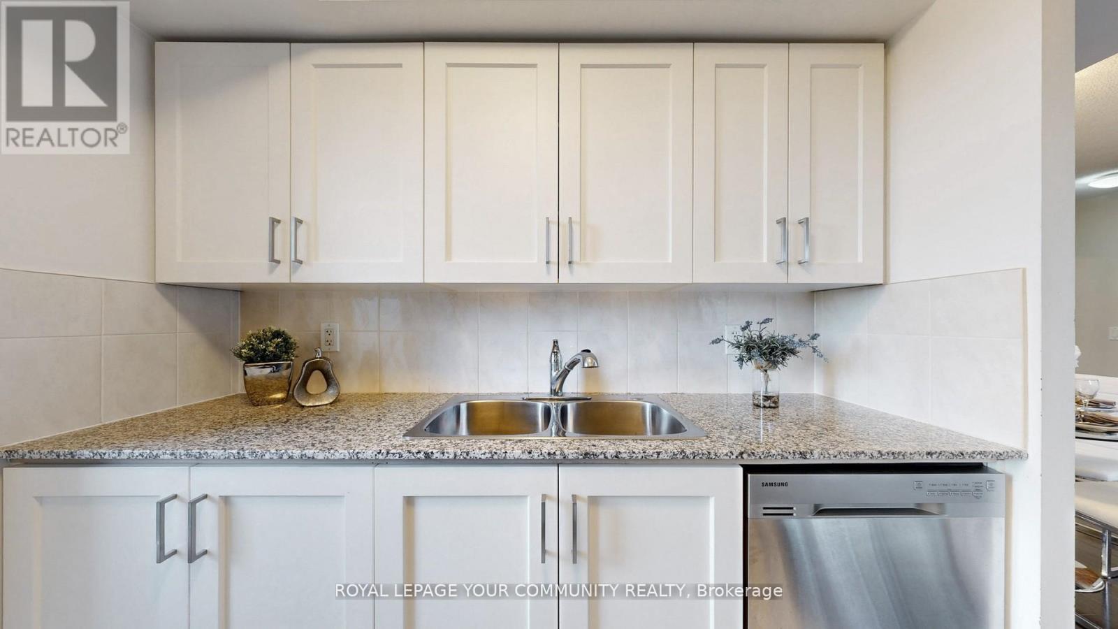 706 - 35 Bales Avenue, Toronto, Ontario  M2N 7L7 - Photo 15 - C12604510