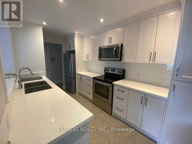 1 - 601 Old Orchard Grove, Toronto, Ontario  M5M 2H3 - Photo 6 - C12604538