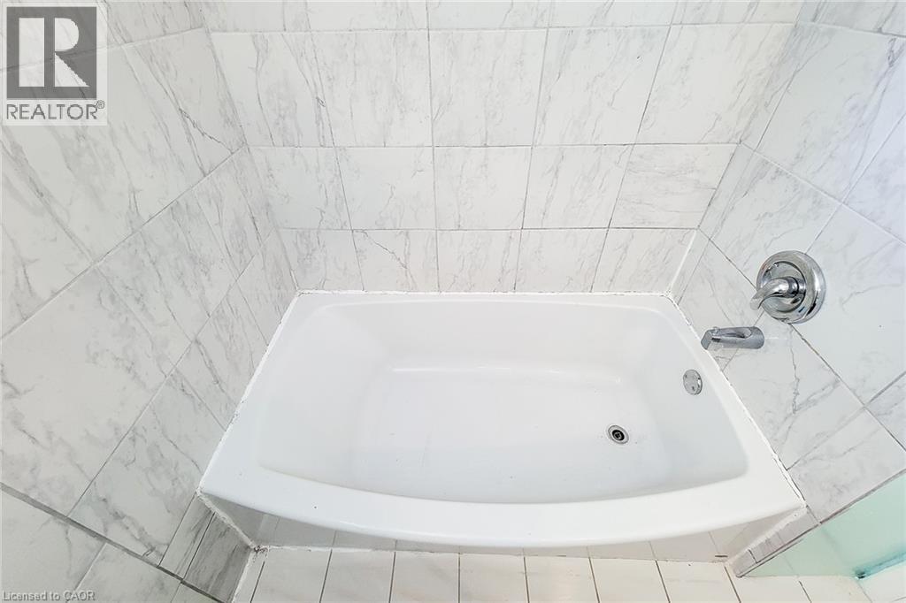 4433 Meadowvale Drive, Niagara Falls, Ontario  L2E 5W8 - Photo 29 - 40792584