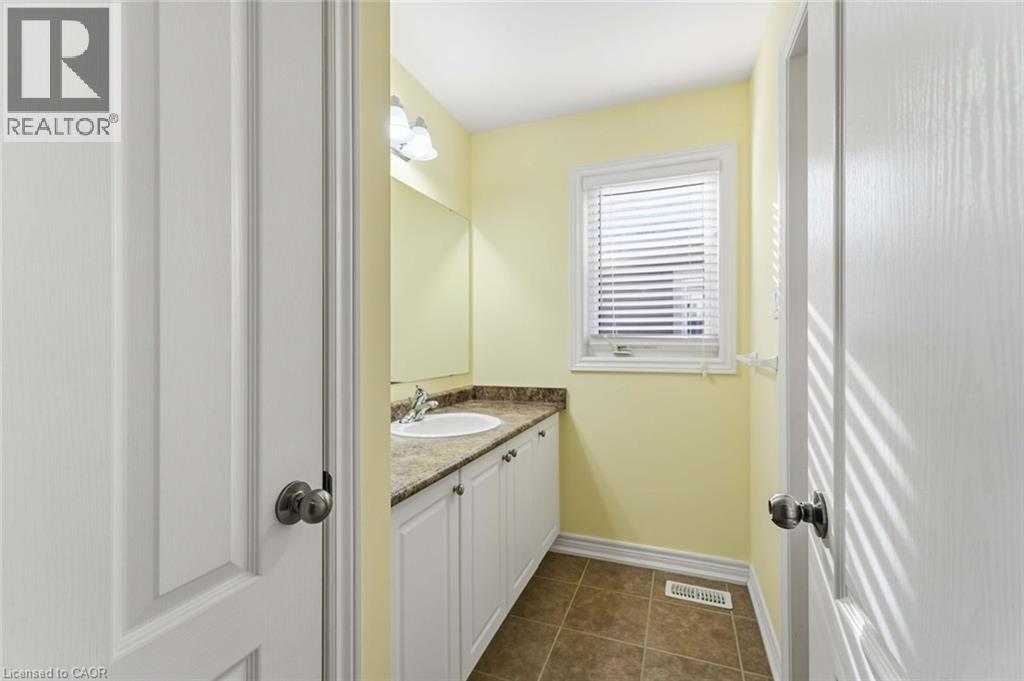 6537 St Michael Avenue, Niagara Falls, Ontario  L2H 0C6 - Photo 10 - 40792081