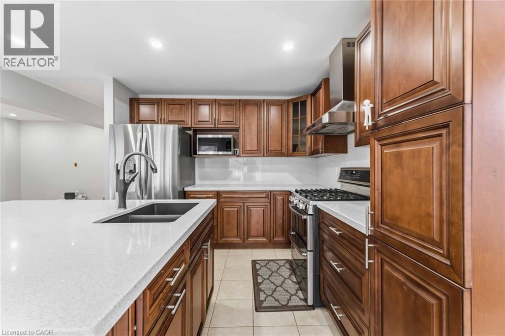 6537 St Michael Avenue, Niagara Falls, Ontario  L2H 0C6 - Photo 2 - 40792081