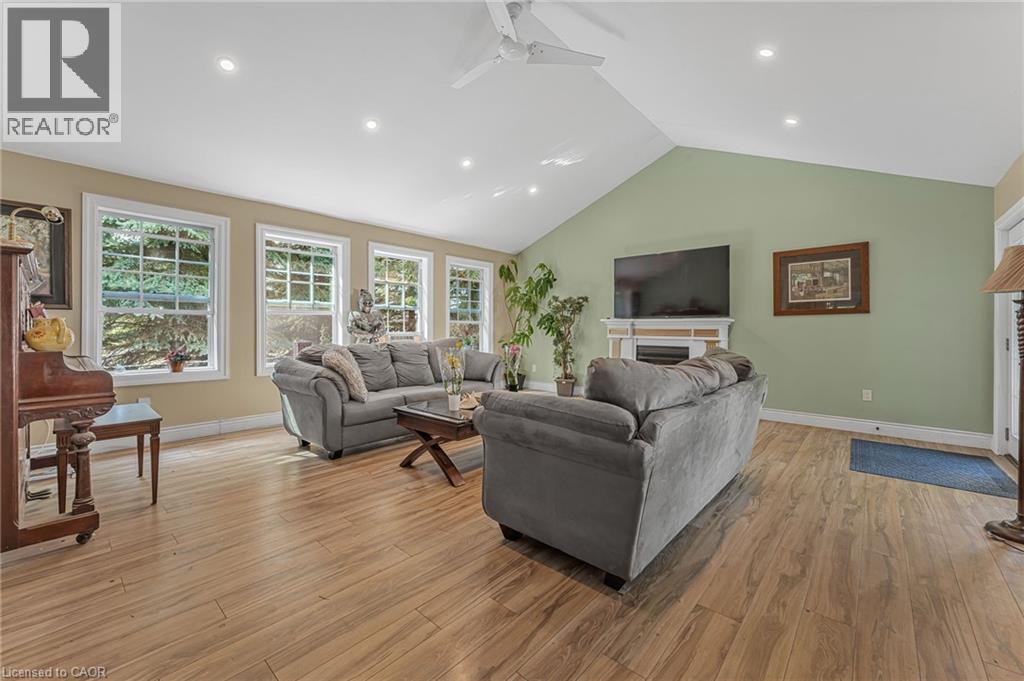 323 Regional 20 Road, Pelham, Ontario  L0S 1C0 - Photo 23 - 40790305