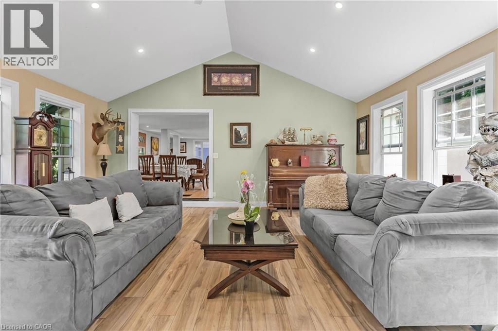 323 Regional 20 Road, Pelham, Ontario  L0S 1C0 - Photo 26 - 40790305