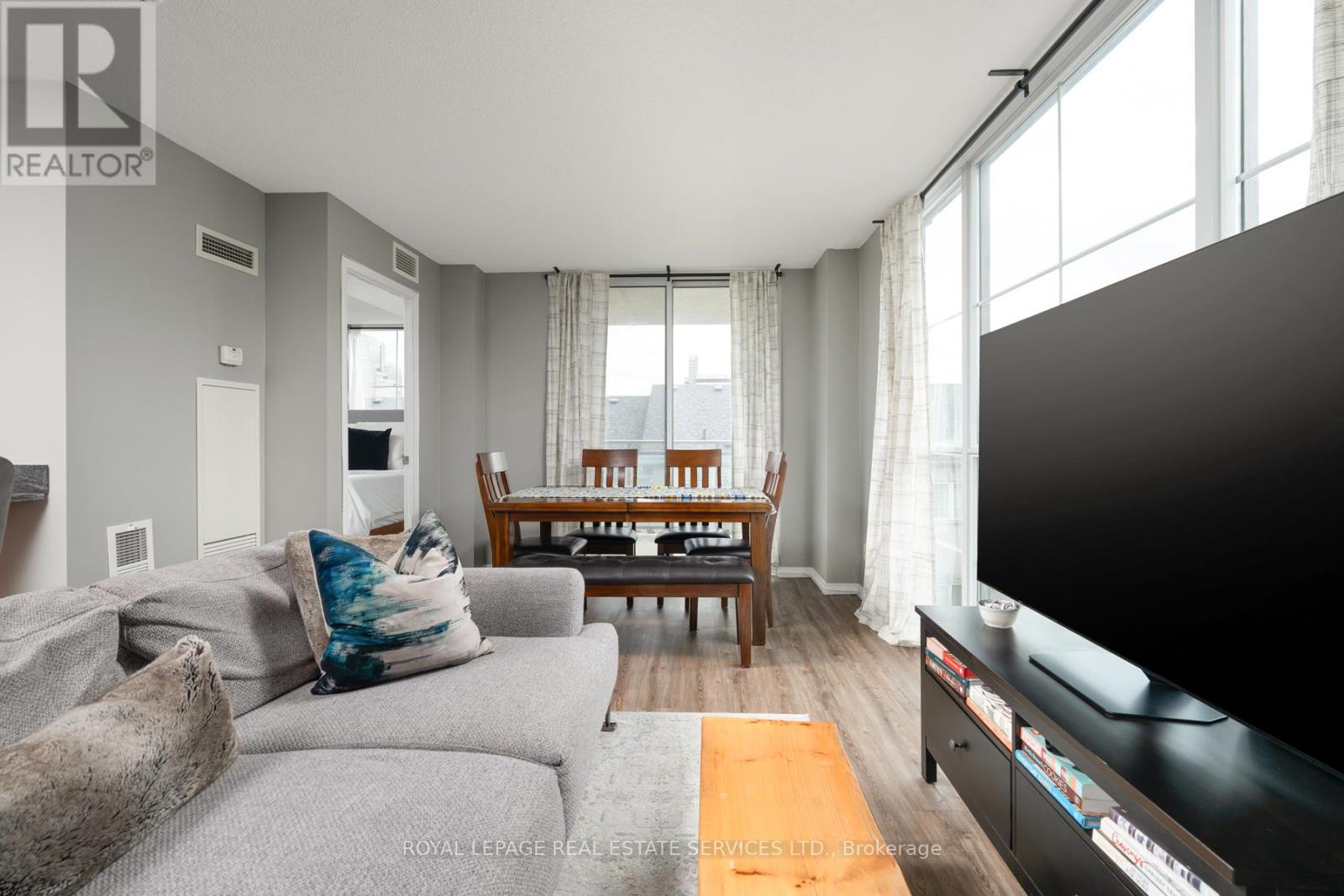 2e - 8 Rosebank Drive, Toronto, Ontario  M1B 5Z3 - Photo 10 - E12604374