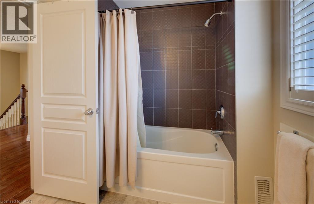 194 Brookmead Street, Elmira, Ontario  N3B 3N8 - Photo 35 - 40789875