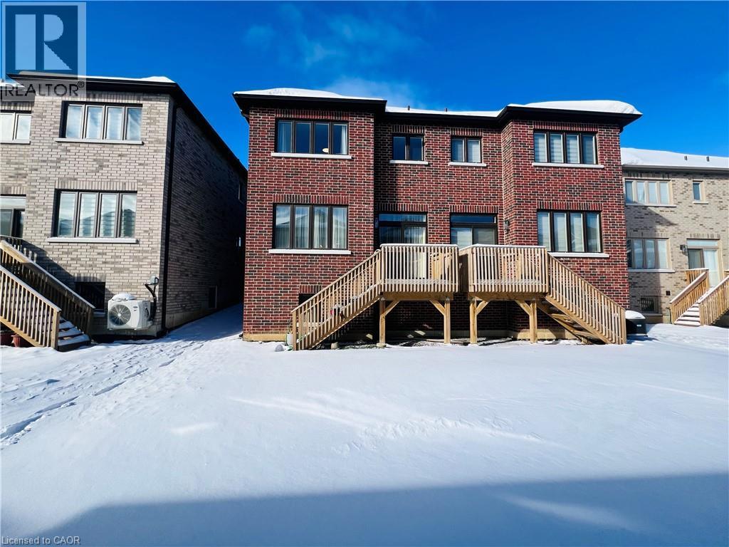 11 Cherry Blossom Heights, Hamilton, Ontario  L9B 0E9 - Photo 33 - 40792259