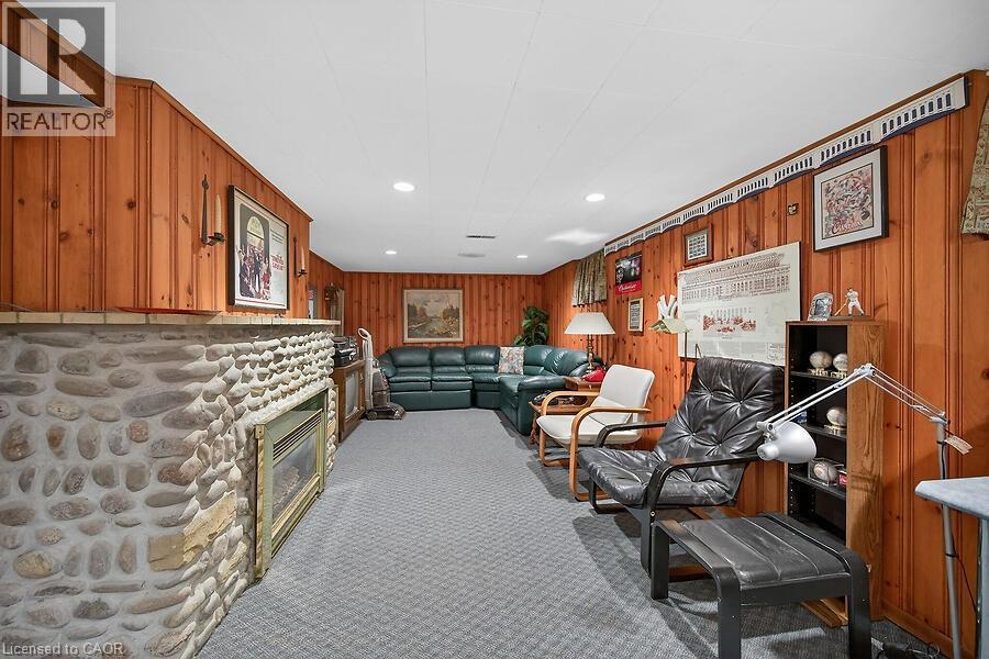 9 Daleview Court, Hamilton, Ontario  L8S 3L9 - Photo 30 - 40792294