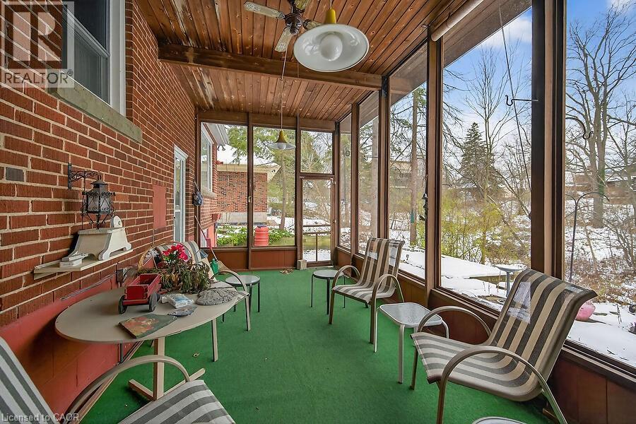 9 Daleview Court, Hamilton, Ontario  L8S 3L9 - Photo 33 - 40792294