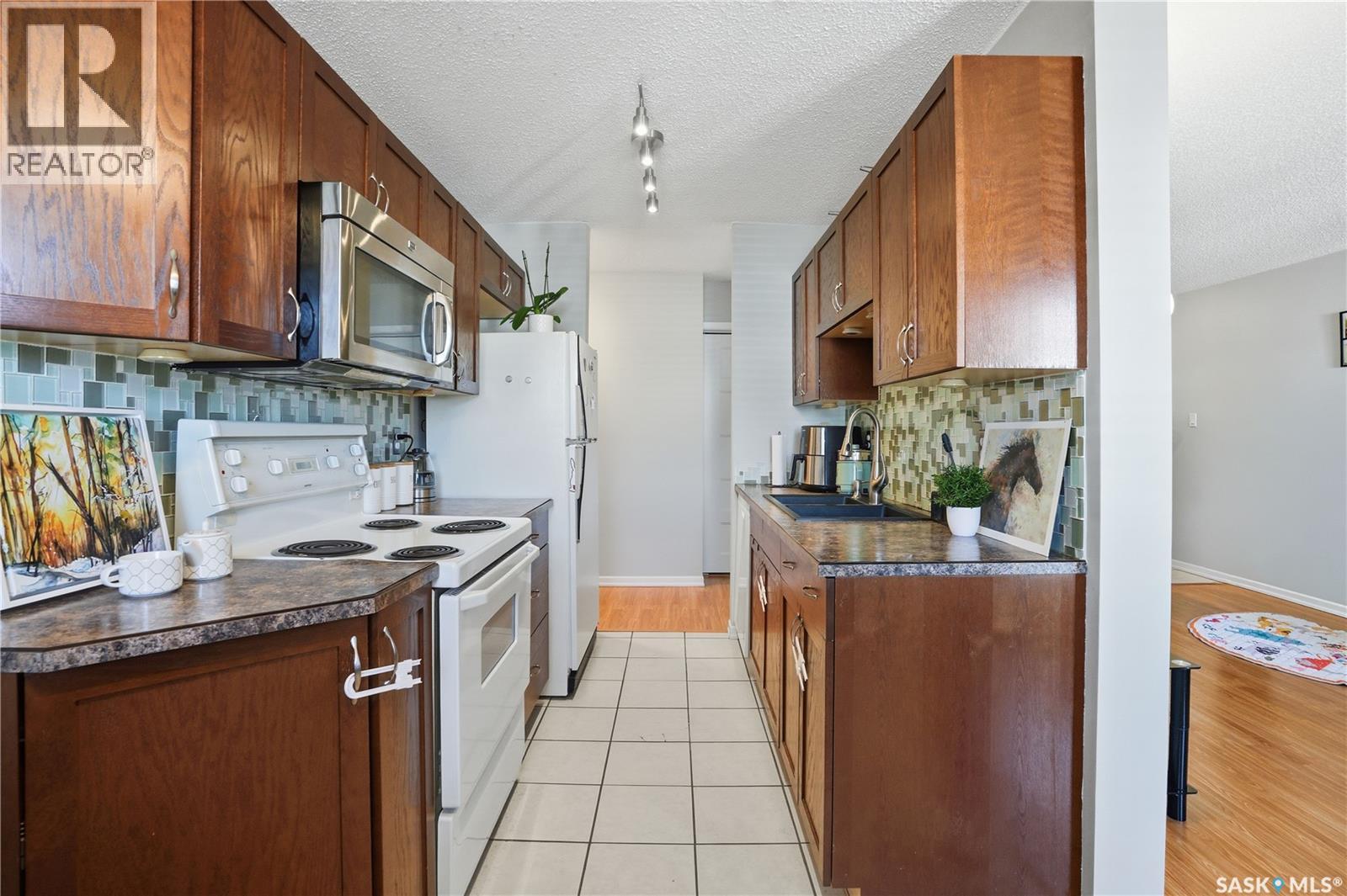 301 309a Cree Crescent, Saskatoon, Saskatchewan  S7K 7Y3 - Photo 13 - SK025254