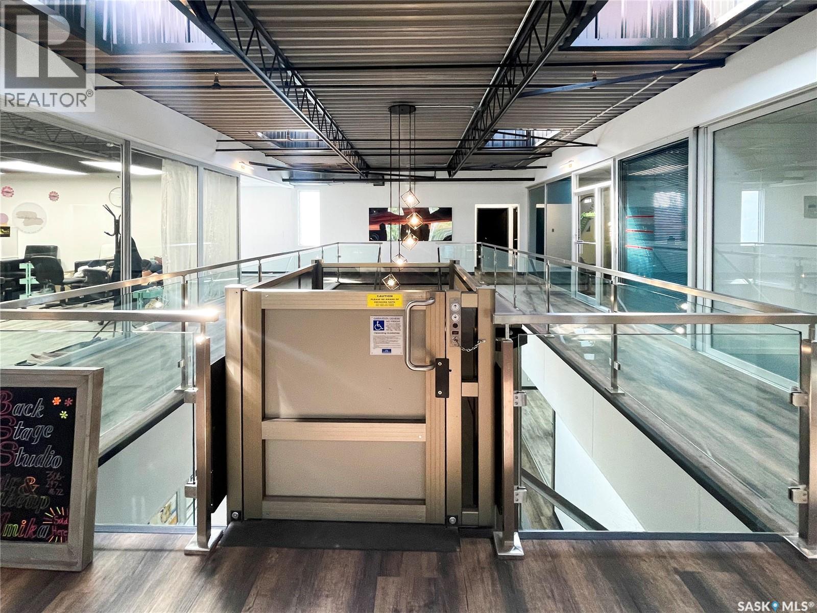 207 244 1st Avenue Ne, Swift Current, Saskatchewan  S9H 2B4 - Photo 10 - SK025252