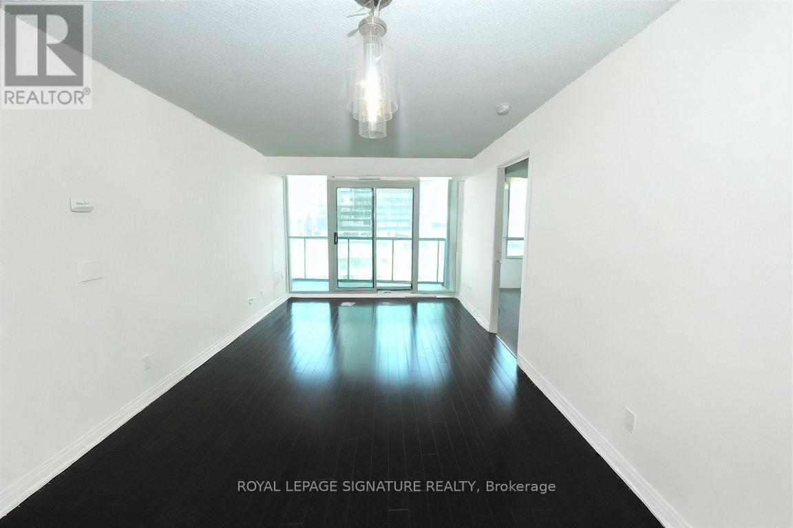 509 - 30 Grand Trunk Crescent, Toronto, Ontario  M5J 3A4 - Photo 6 - C12604554