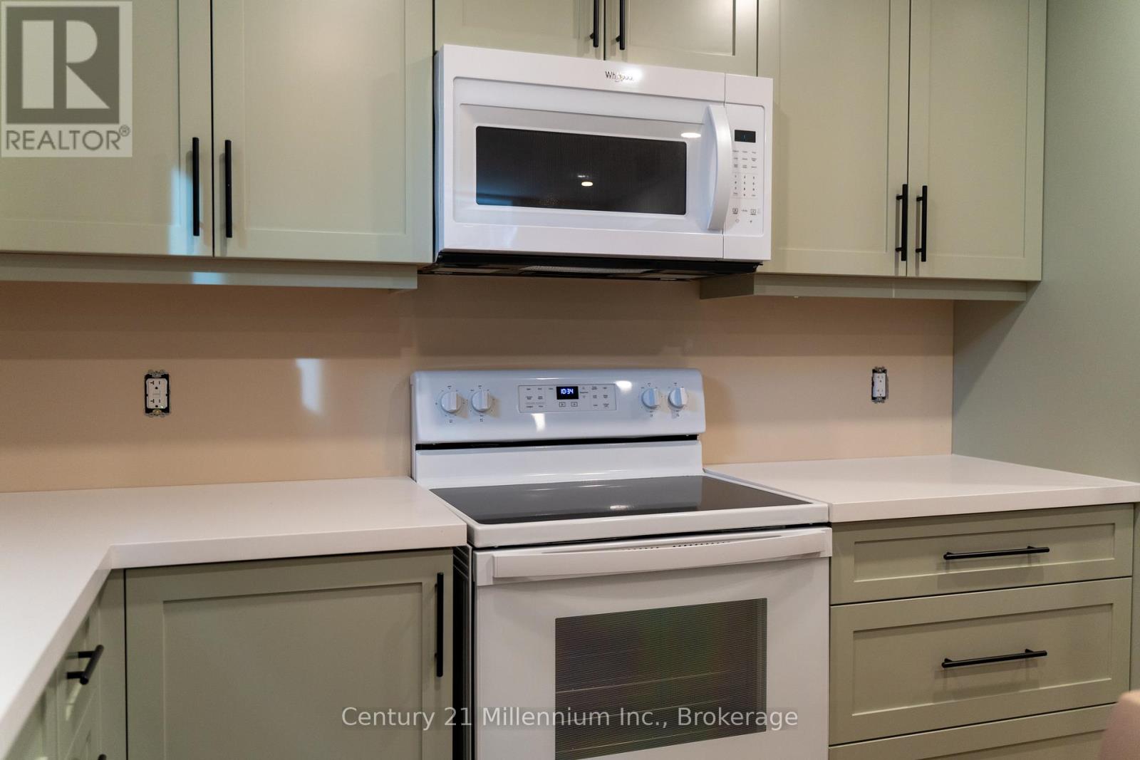 11 Grenville Street N, Saugeen Shores, Ontario  N0H 2L0 - Photo 13 - X12577008