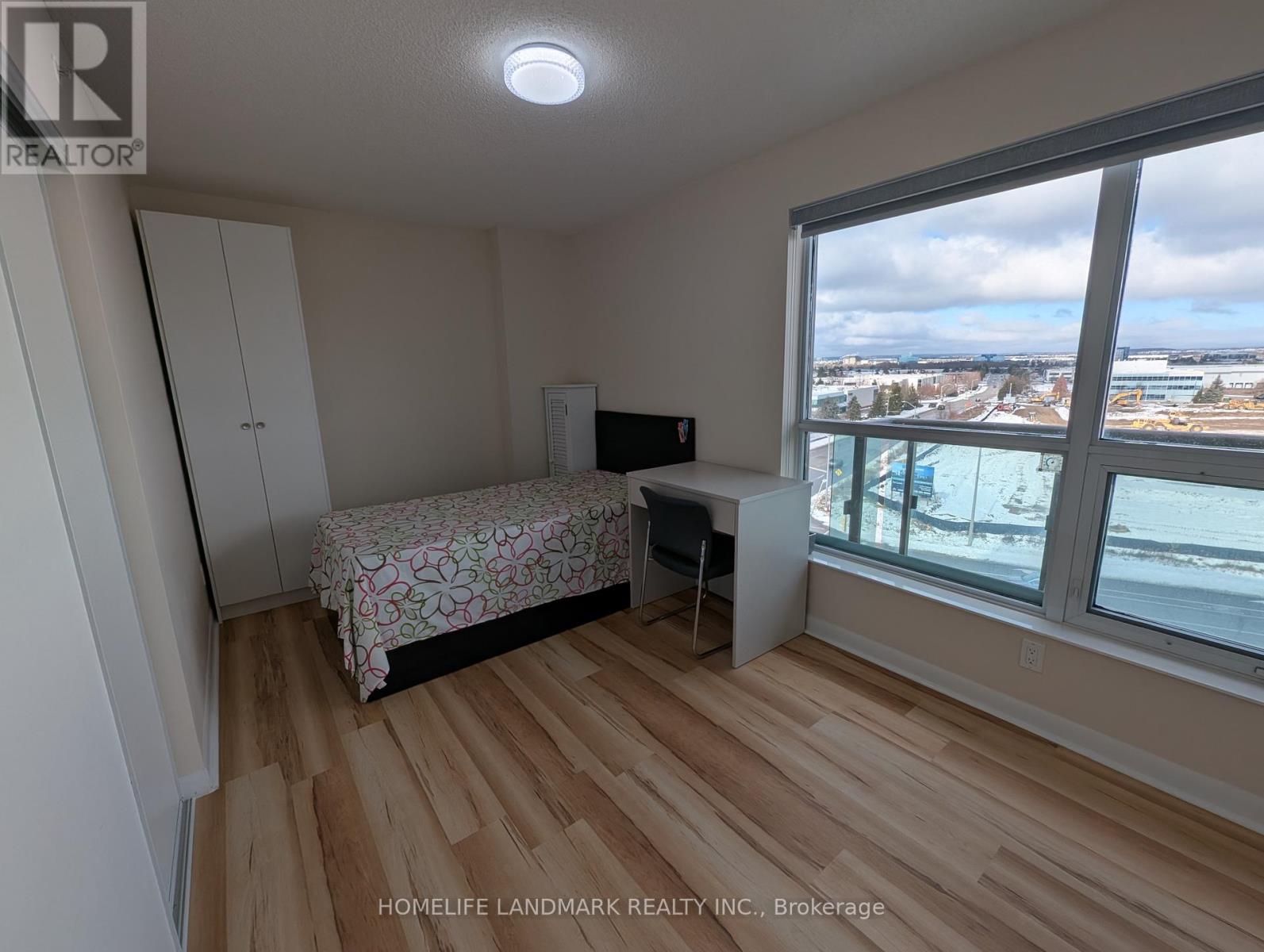 718 - 75 Norman Bethune Avenue, Richmond Hill, Ontario  L4B 0B6 - Photo 8 - N12604304