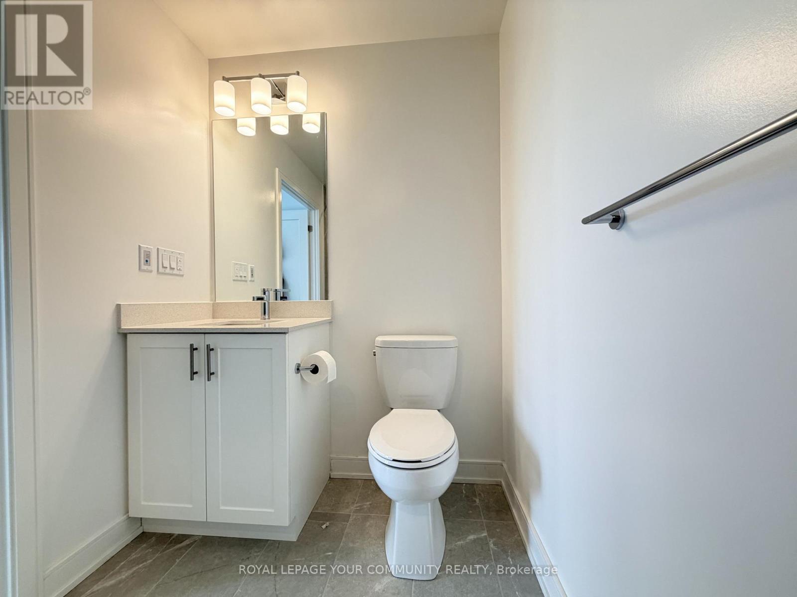 B908 - 715 Davis Drive, Newmarket, Ontario  L3Y 0J2 - Photo 10 - N12604442