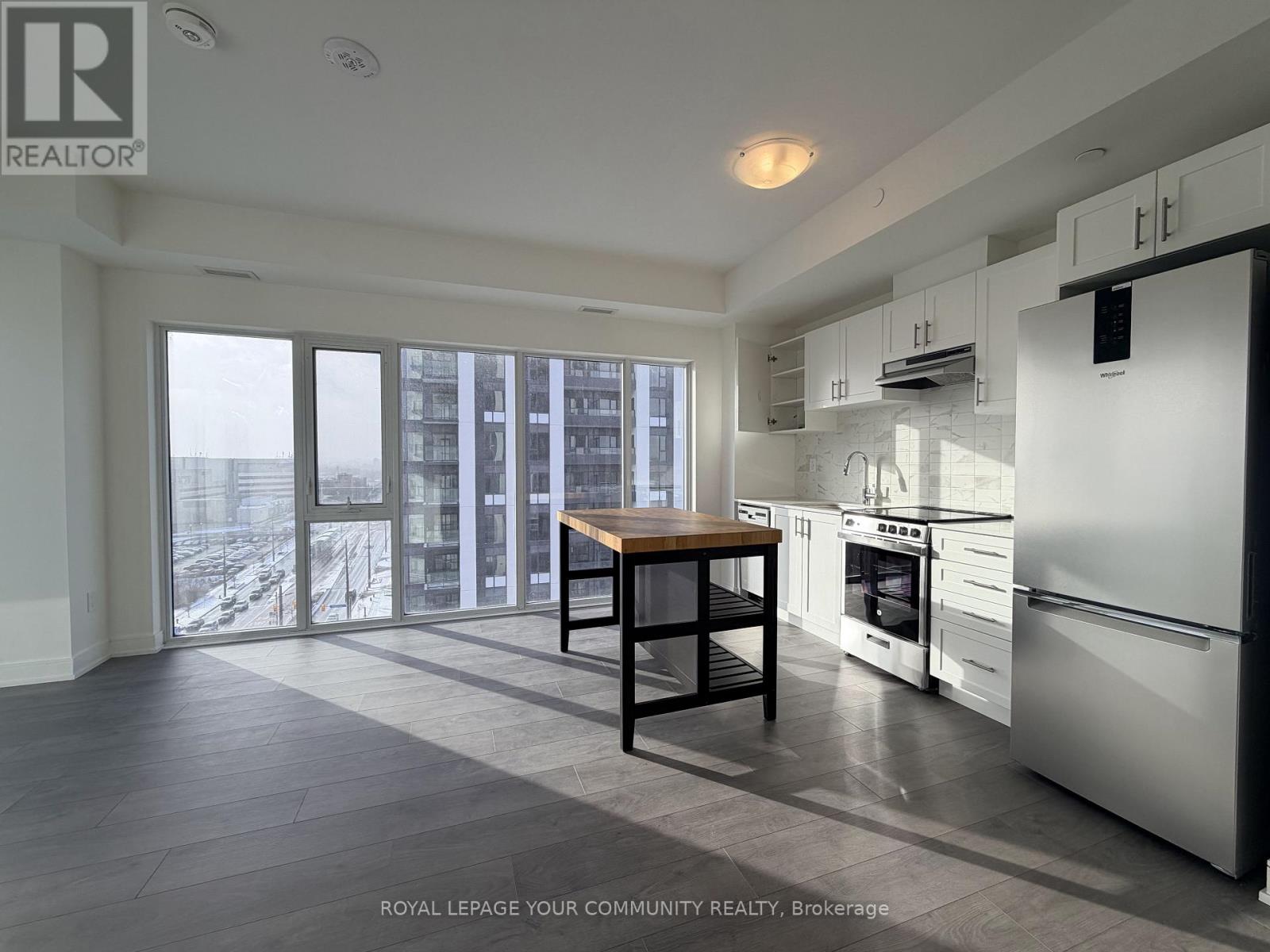 B908 - 715 Davis Drive, Newmarket, Ontario  L3Y 0J2 - Photo 16 - N12604442