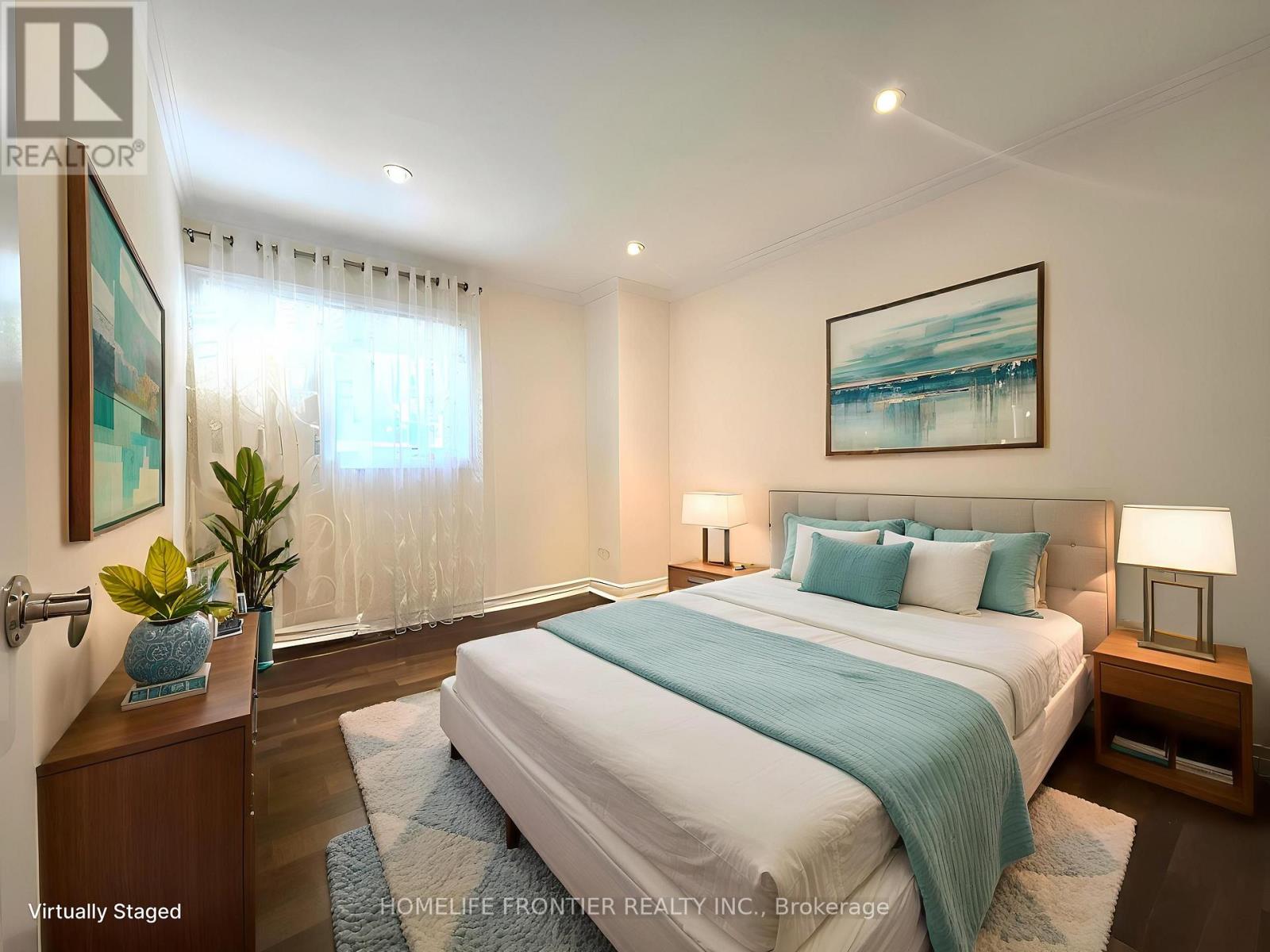 86 Larratt Lane, Richmond Hill, Ontario  L4C 0E2 - Photo 19 - N12604516