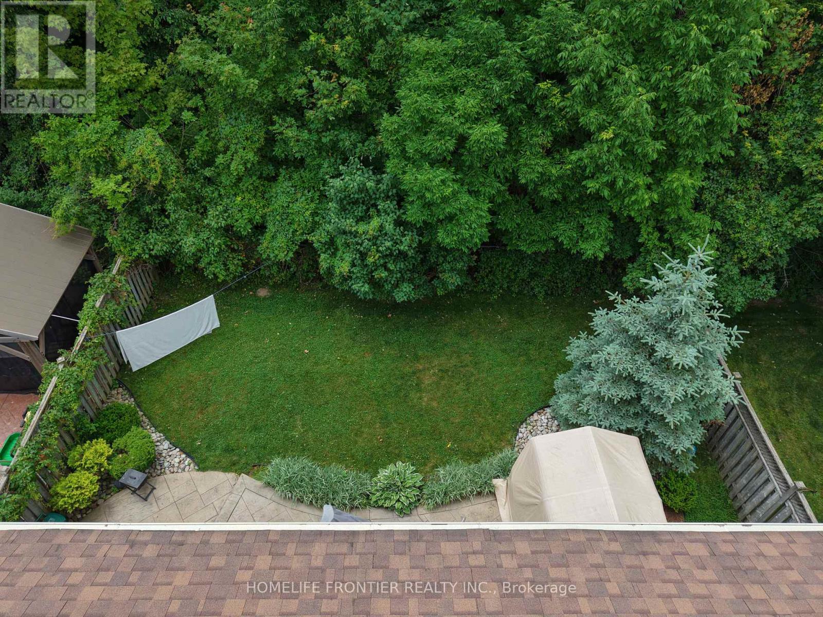 86 Larratt Lane, Richmond Hill, Ontario  L4C 0E2 - Photo 23 - N12604516