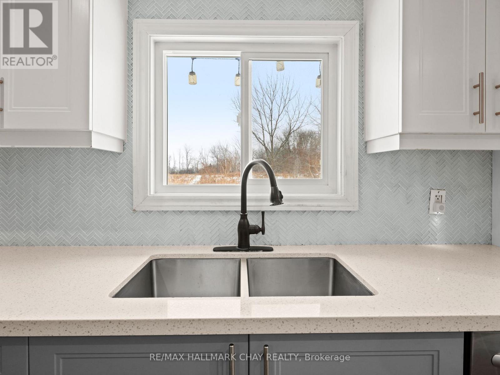 2545 County Rd 50, Adjala-Tosorontio, Ontario  L0G 1L0 - Photo 17 - N12604536