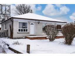 34/36 CENTRE STREET, Essa, Ontario