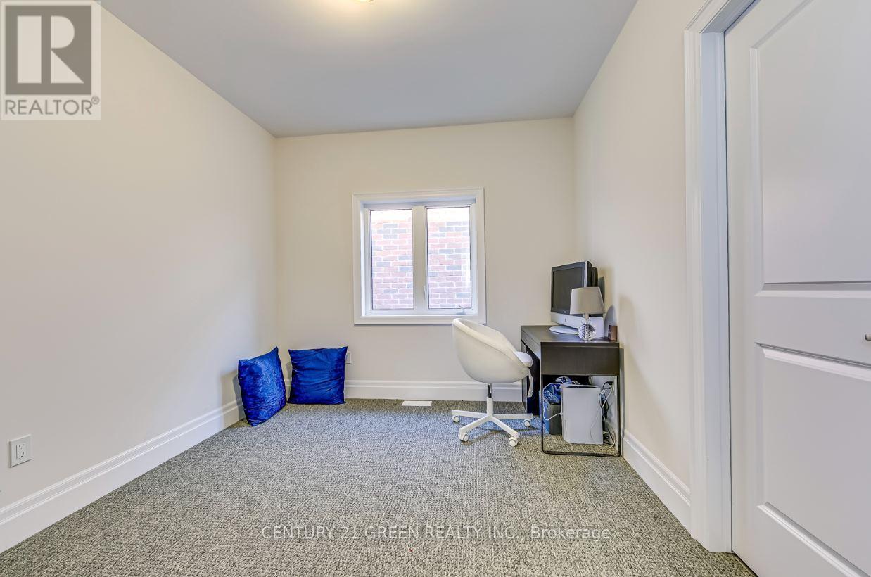 1367 Pelican Passage, Oakville, Ontario  L6H 7Z9 - Photo 21 - W12572956