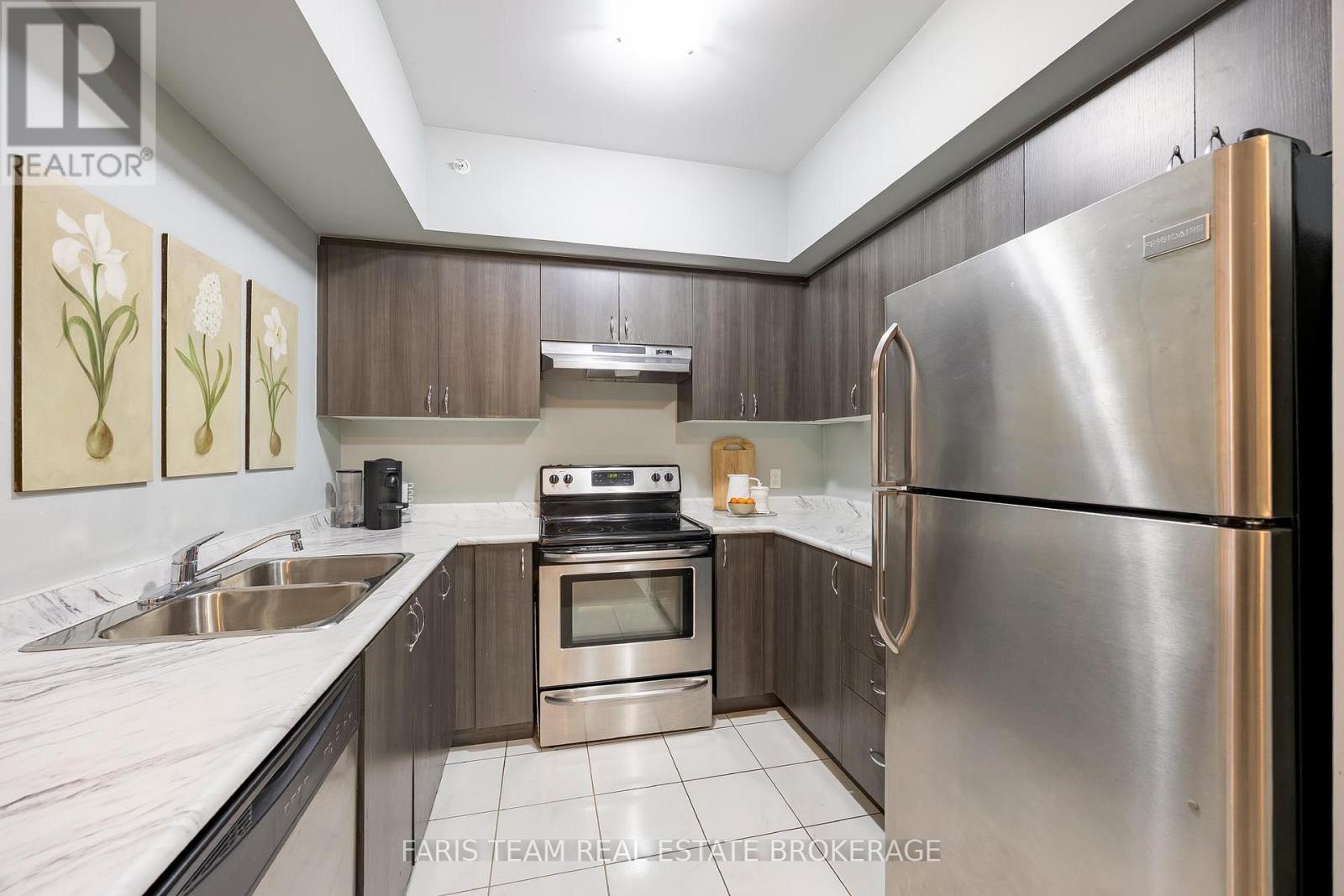 207 - 100 Dean Avenue, Barrie, Ontario  L9J 0H1 - Photo 6 - S12604416