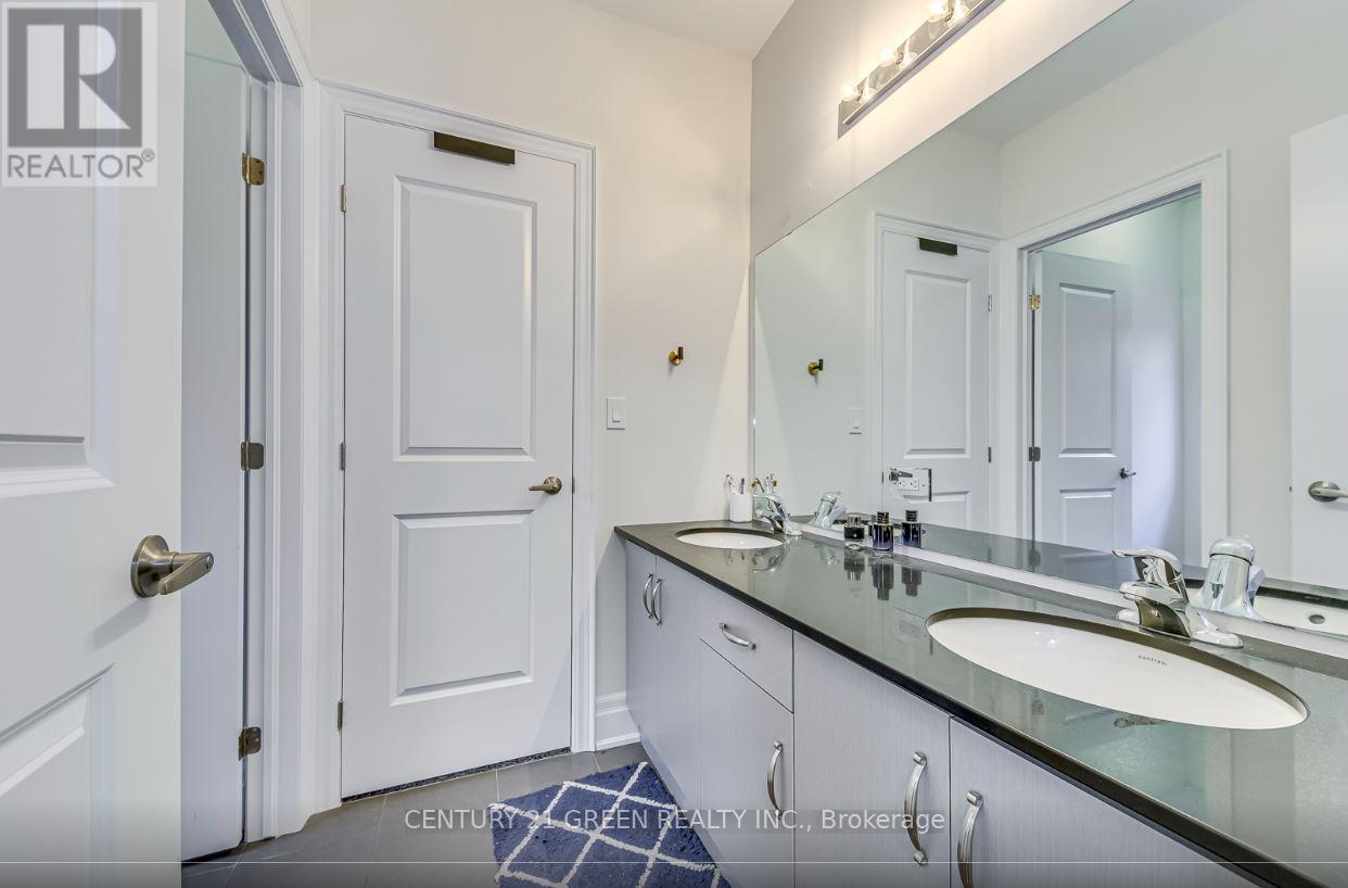 1367 Pelican Passage, Oakville, Ontario  L6H 7Z9 - Photo 22 - W12572956