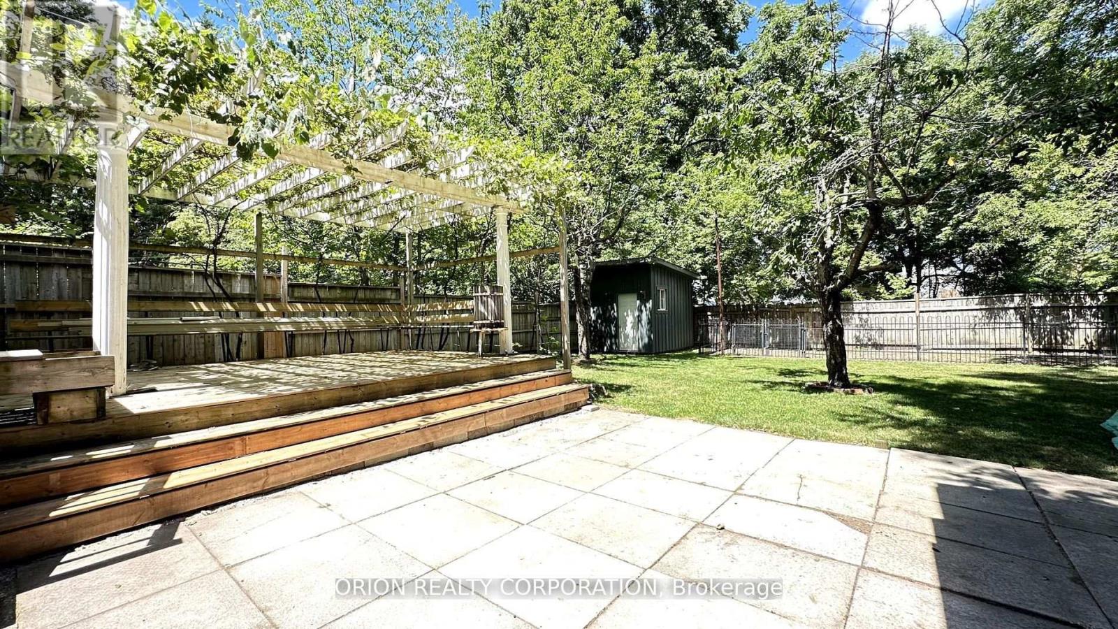 20 Holgate Street, Barrie (Allandale), Ontario  L4N 2T5 - Photo 47 - S12604444