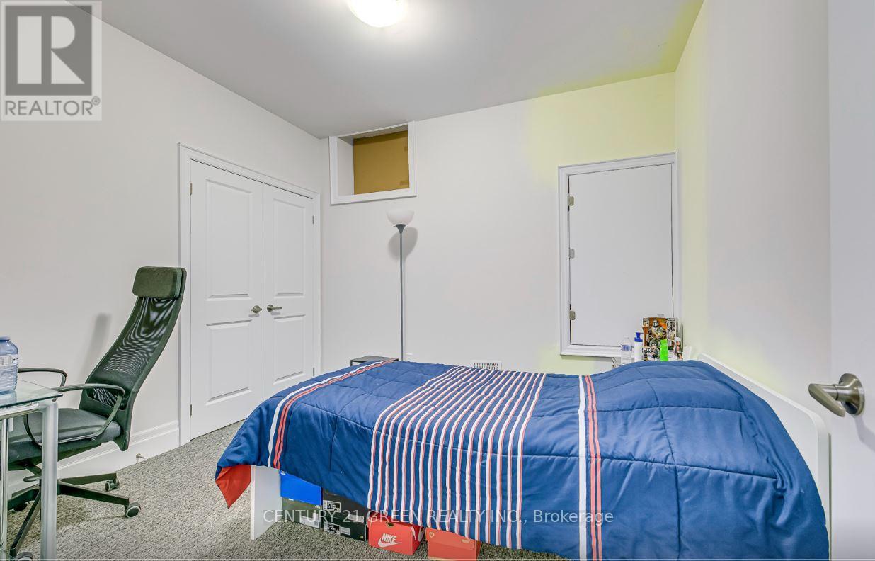 1367 Pelican Passage, Oakville, Ontario  L6H 7Z9 - Photo 34 - W12572956