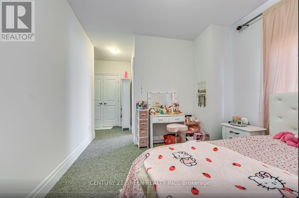 1367 Pelican Passage, Oakville, Ontario  L6H 7Z9 - Photo 24 - W12572956