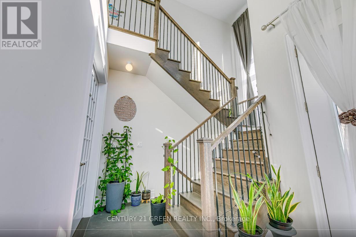 1367 Pelican Passage, Oakville, Ontario  L6H 7Z9 - Photo 15 - W12572956