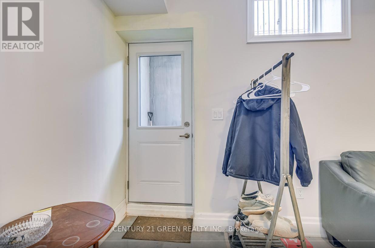 1367 Pelican Passage, Oakville, Ontario  L6H 7Z9 - Photo 27 - W12572956