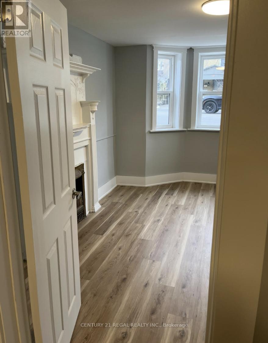 2 - 1502 King Street W, Toronto, Ontario  M6K 1J5 - Photo 3 - W12604314