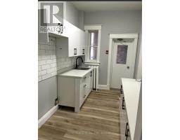 4 - 1502 KING STREET W