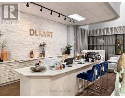 5701 STEELES AVENUE W, Toronto, Ontario